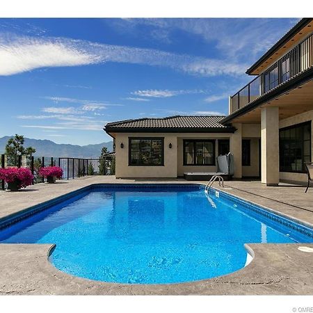 Mission Hill Lake View Villa كيلونا الغربية المظهر الخارجي الصورة