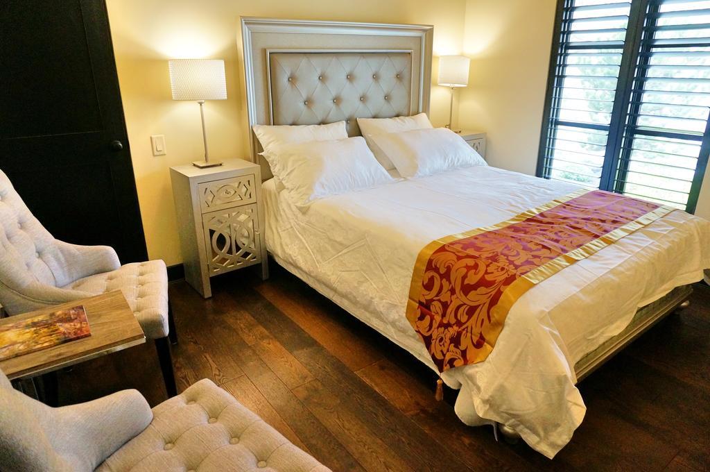Mission Hill Lake View Villa كيلونا الغربية المظهر الخارجي الصورة