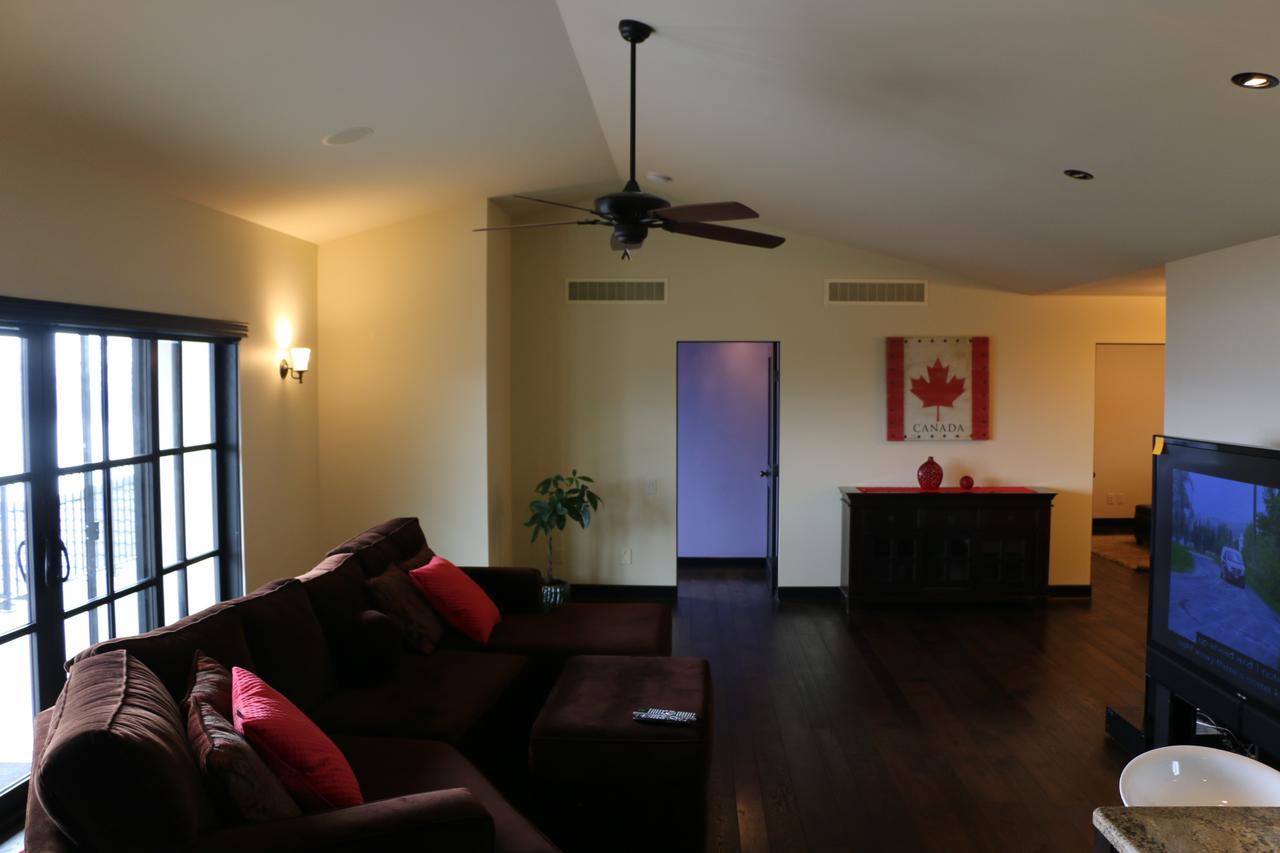 Mission Hill Lake View Villa كيلونا الغربية المظهر الخارجي الصورة